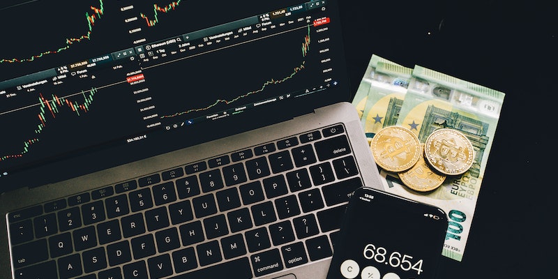 What are Cryptocurrency Exchanges (CXEs)?